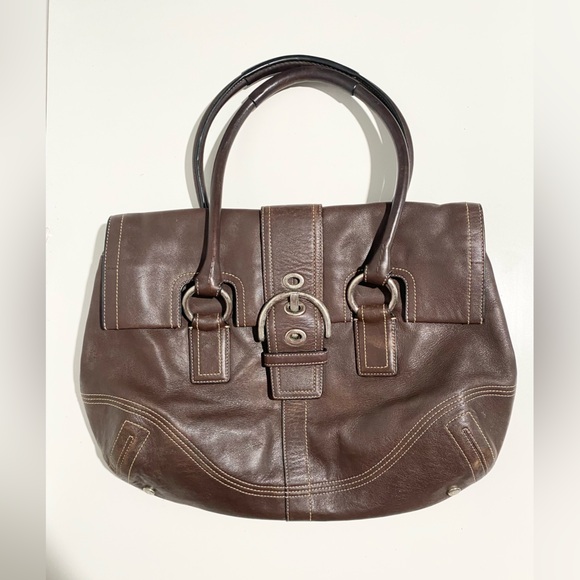 Coach Soho Big Buckle Leather Handbag Hobo Vintage Chocolate Brown Flap - Picture 1 of 10